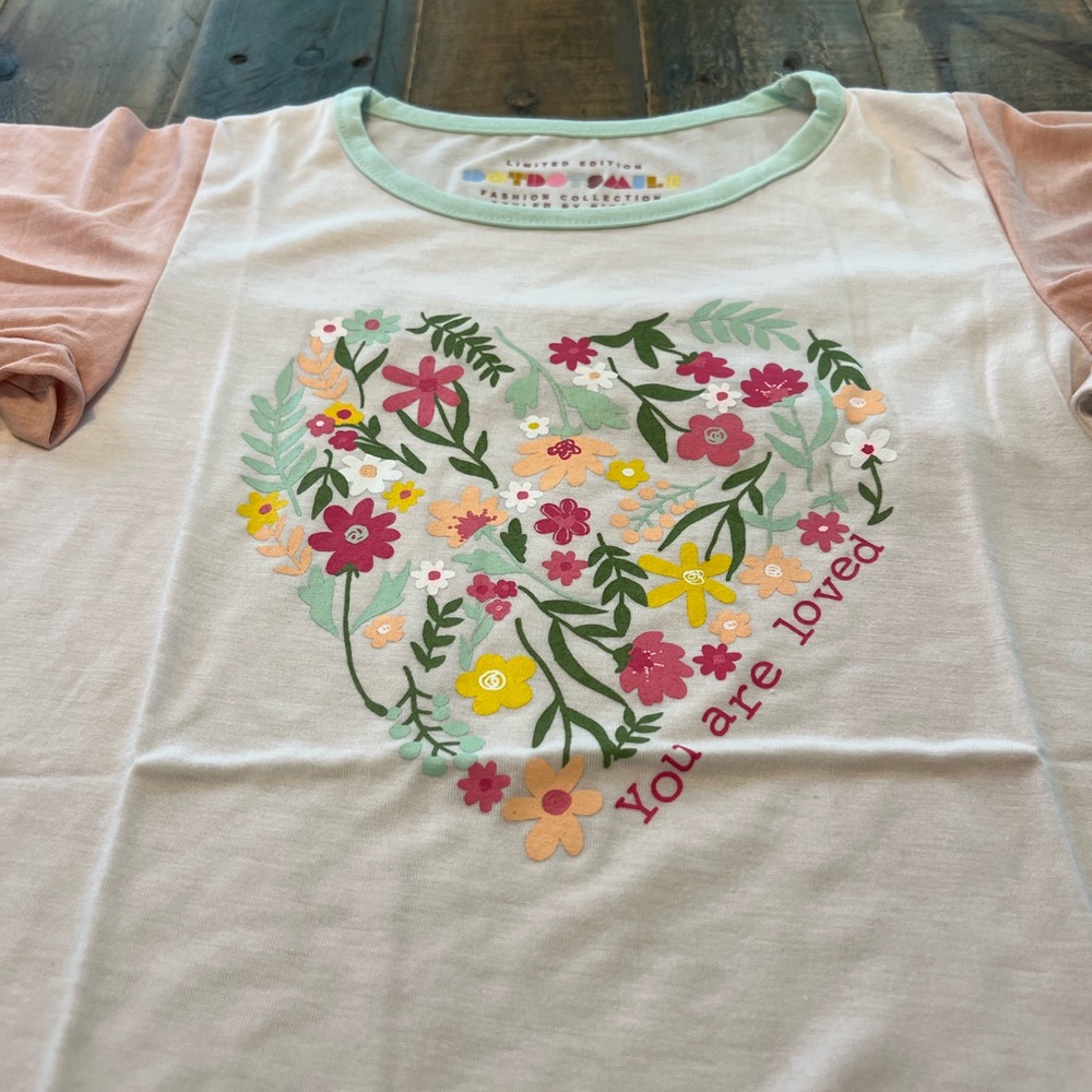 Dot Dot Smile size 8/10 girls flutter sleeve shirt new - Picture 2 of 4